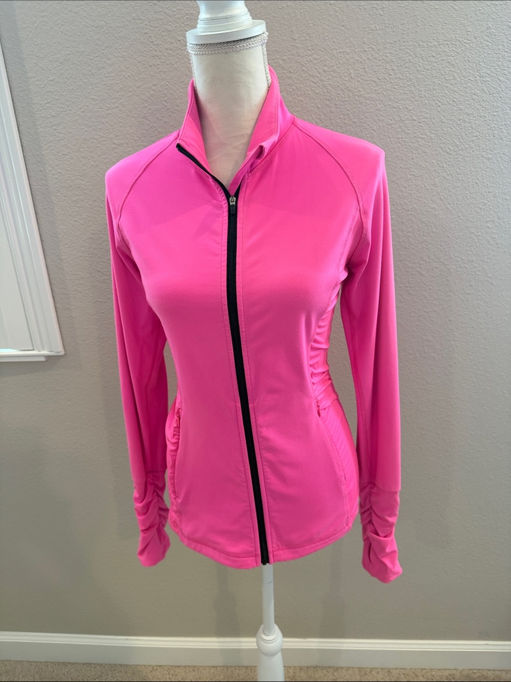VSX Victoria’s Secret Sport Pink Full Zip Athletic Jacket Thumbholes Ruched Side